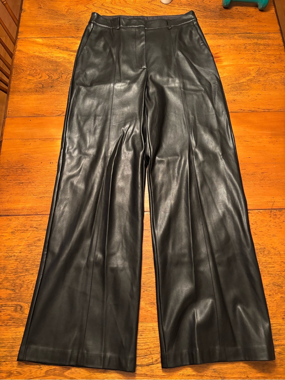 Dynamite Black Faux Leather Skirt